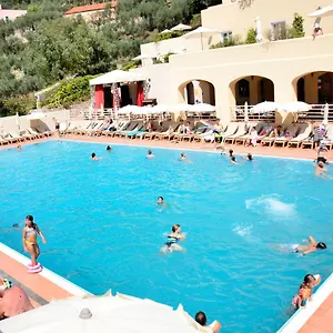 Aparthotel Il Villaggio Di Giuele Finale Ligure