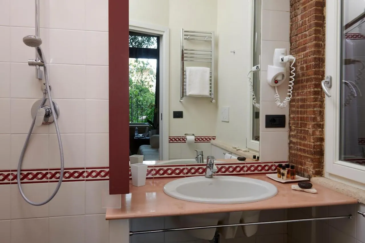Palm Gallery Garden House Hotel Rome