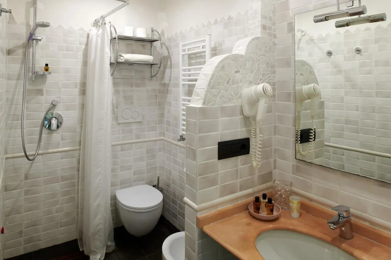 Palm Gallery Garden House Hotel Rome Italy
